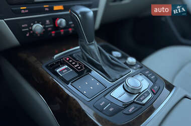 Седан Audi A6 2015 в 