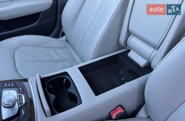 Седан Audi A6 2015 в 