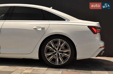 Седан Audi A6 2020 в 