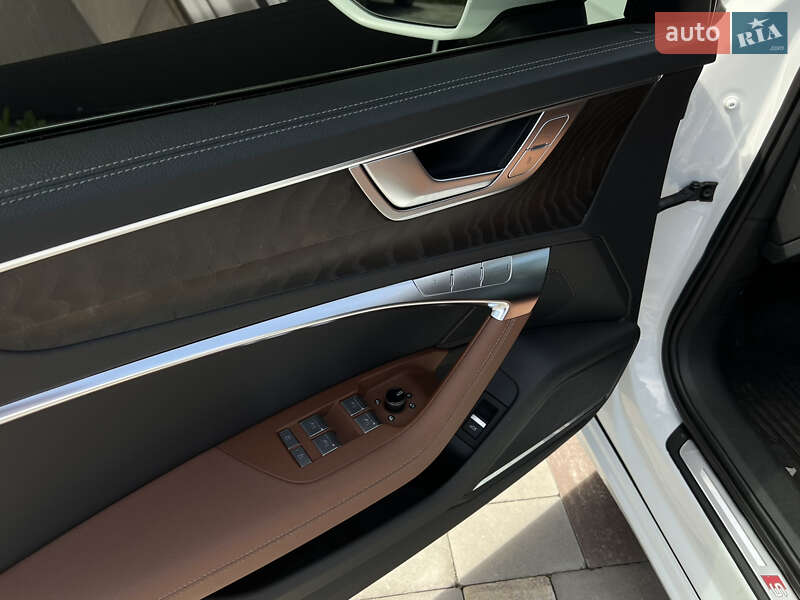 Седан Audi A6 2020 в Киеве