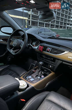 Седан Audi A6 2015 в 