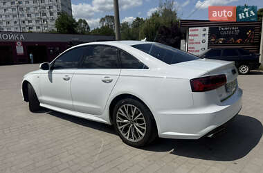 Седан Audi A6 2016 в 