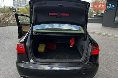 Седан Audi A6 2012 в 
