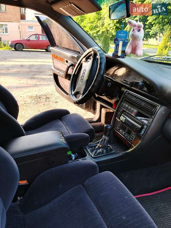 Седан Audi A6 1995 в Хмельницком