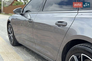 Седан Audi A6 2018 в 