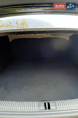 Седан Audi A6 2006 в 