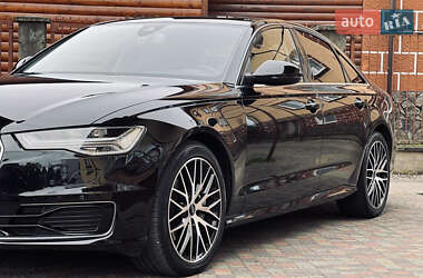 Седан Audi A6 2016 в 
