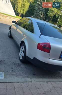Седан Audi A6 2001 в 