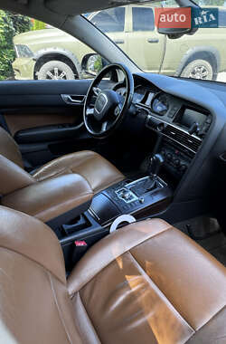 Седан Audi A6 2010 в 