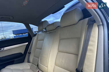 Седан Audi A6 2004 в 