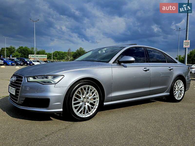 Седан Audi A6 2015 в Дніпрі