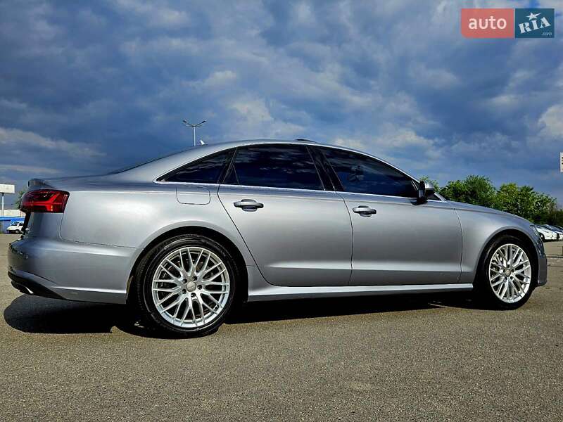Седан Audi A6 2015 в Дніпрі