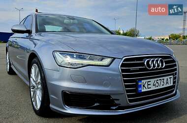 Седан Audi A6 2015 в 