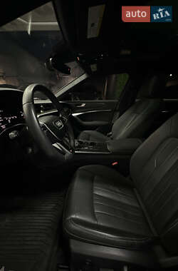 Седан Audi A6 2021 в 