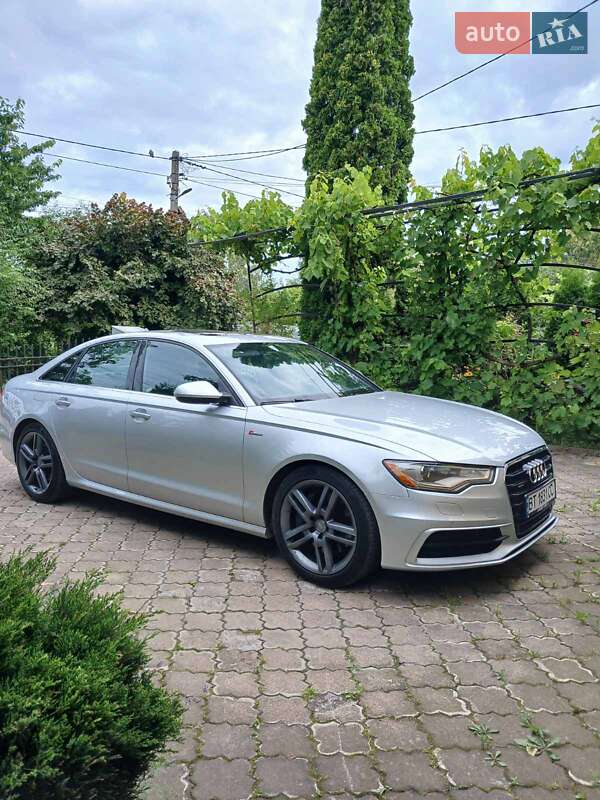 Седан Audi A6 2014 в 