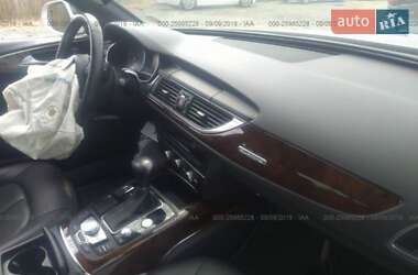 Седан Audi A6 2014 в 