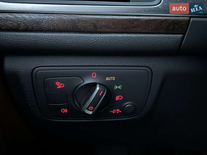 Седан Audi A6 2013 в Луцке