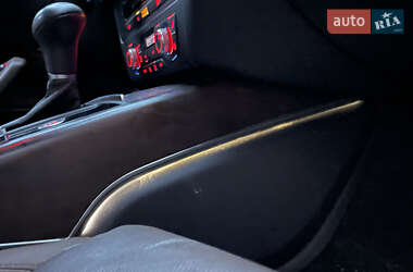 Седан Audi A6 2013 в 