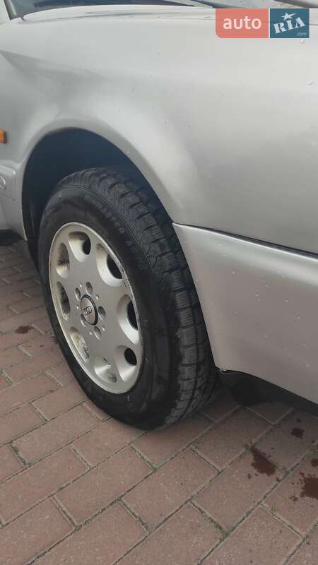 Седан Audi A6 1997 в Рокитном