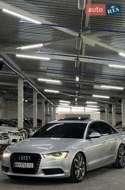 Седан Audi A6 2013 в 