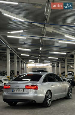 Седан Audi A6 2013 в 