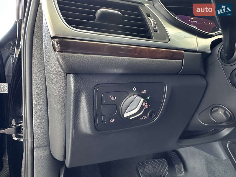 Седан Audi A6 2016 в Киеве