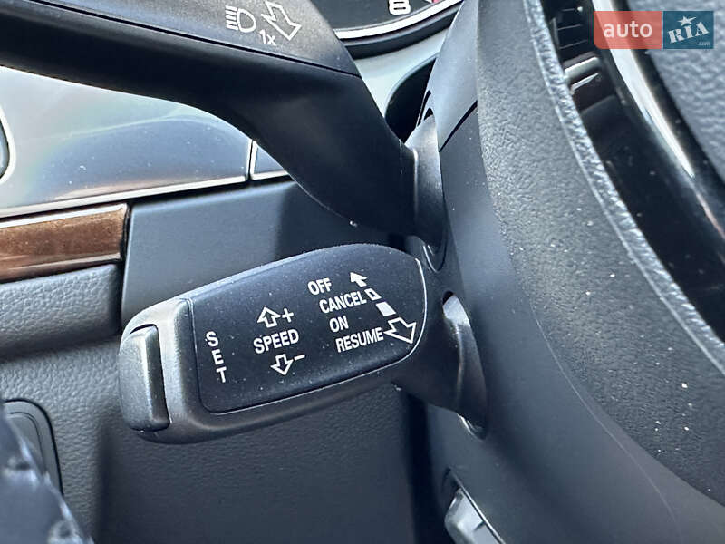 Седан Audi A6 2016 в Киеве