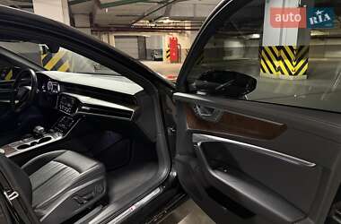 Седан Audi A6 2018 в 