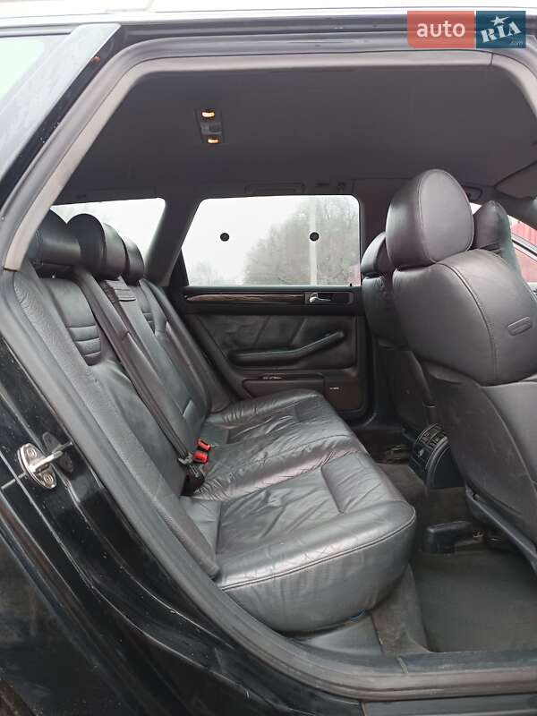 Универсал Audi A6 2000 в Першотравенске