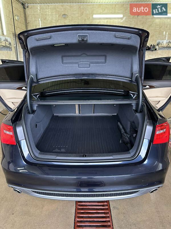 Седан Audi A6 2014 в Києві