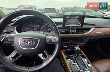 Седан Audi A6 2015 в 