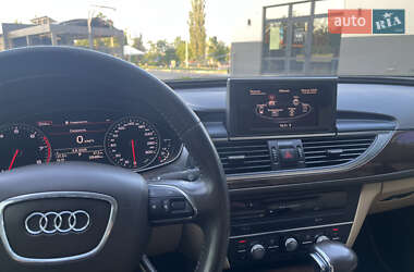 Седан Audi A6 2011 в 