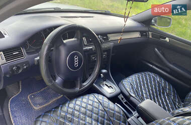 Универсал Audi A6 2001 в 
