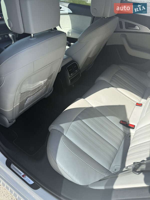 Седан Audi A6 2015 в Кременчуге