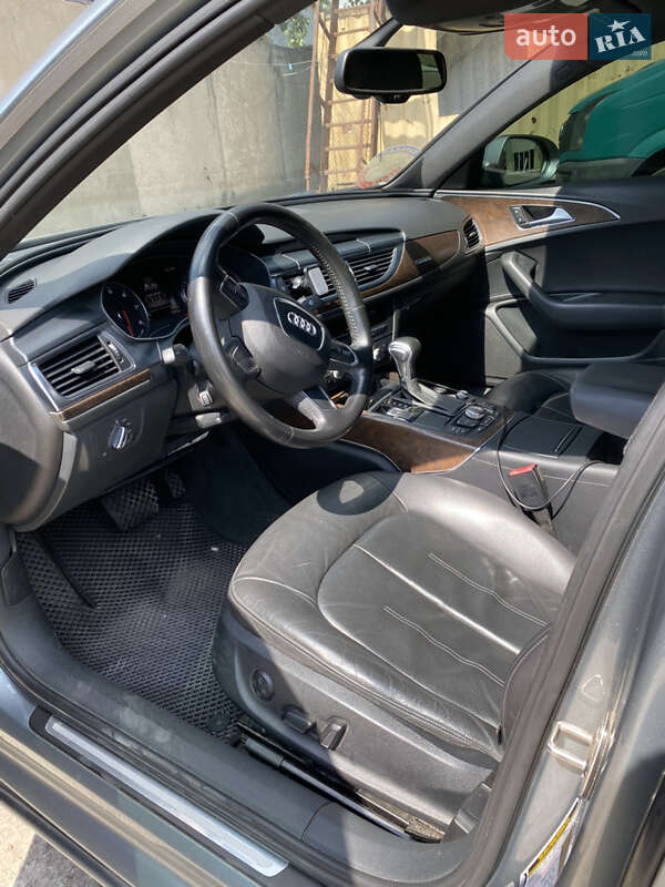 Седан Audi A6 2012 в Киеве