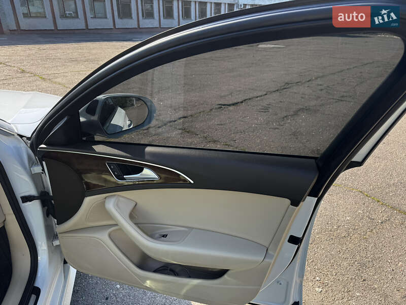 Седан Audi A6 2015 в Южноукраїнську