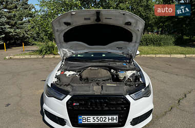 Седан Audi A6 2015 в 
