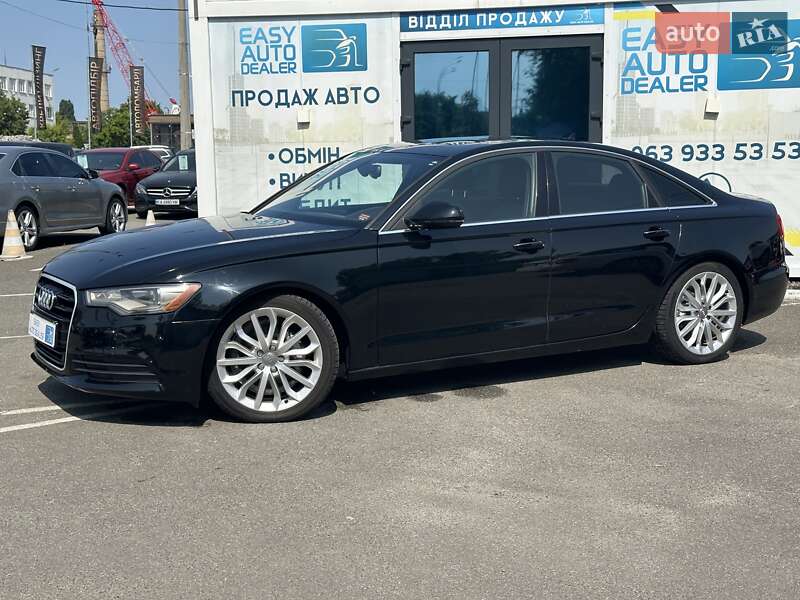 Седан Audi A6 2012 в Киеве