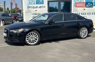 Седан Audi A6 2012 в 