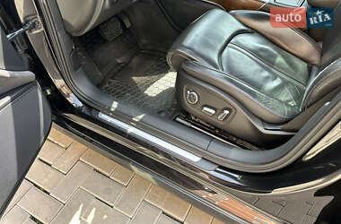 Универсал Audi A6 2015 в 