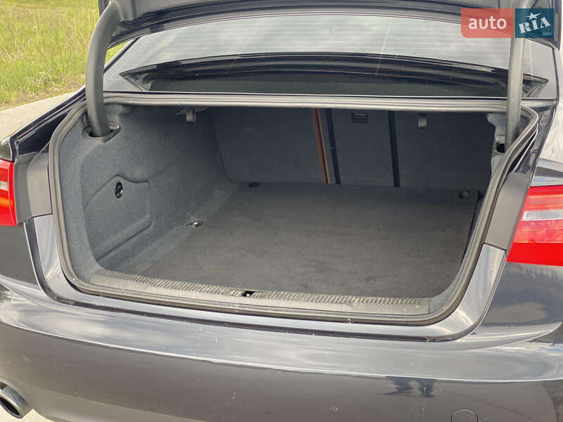 Седан Audi A6 2014 в Вышгороде