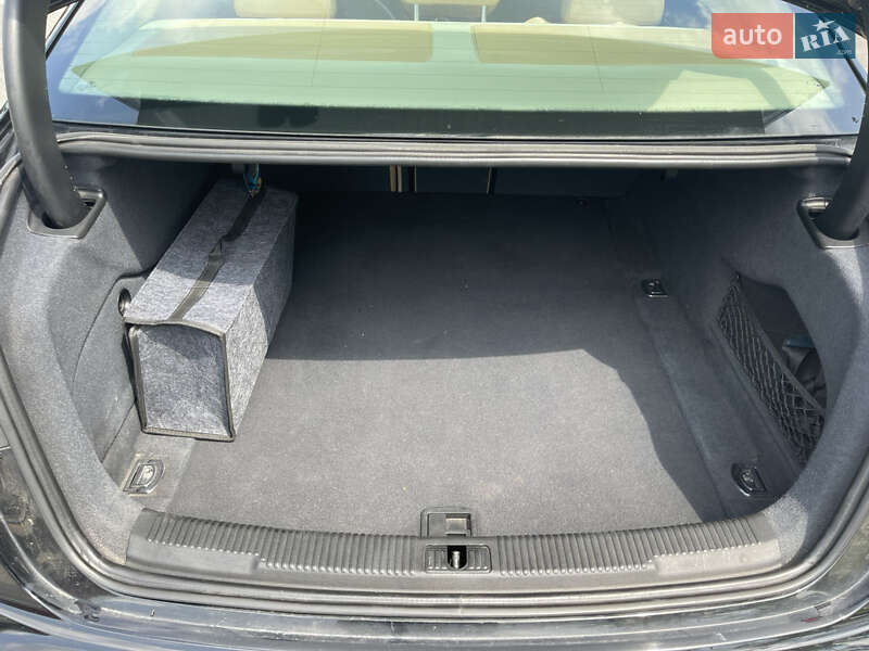 Седан Audi A6 2013 в Киеве