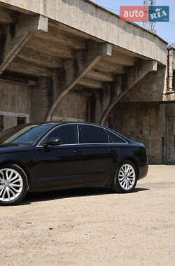 Седан Audi A6 2014 в 