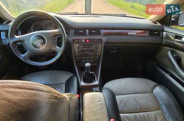 Седан Audi A6 2002 в 