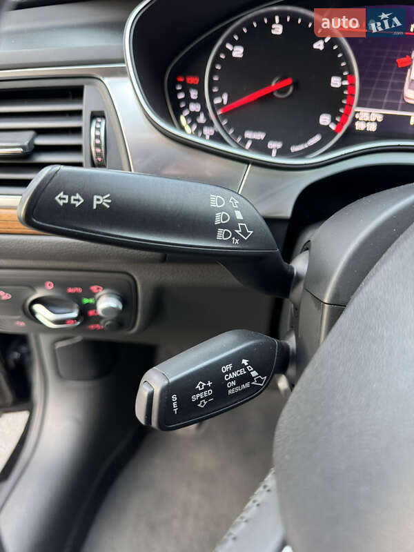 Седан Audi A6 2015 в Киеве
