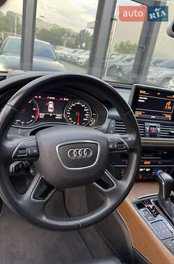 Седан Audi A6 2015 в 