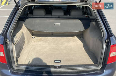 Универсал Audi A6 2002 в 