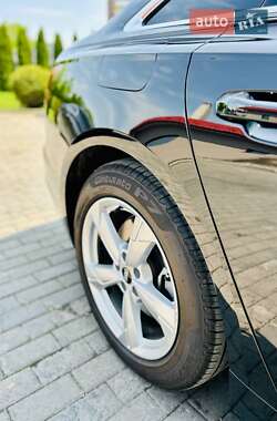 Седан Audi A6 2023 в 