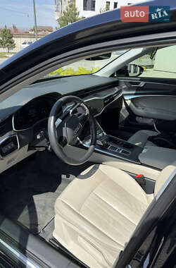 Седан Audi A6 2019 в 