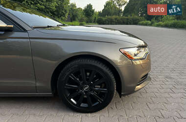 Седан Audi A6 2012 в 